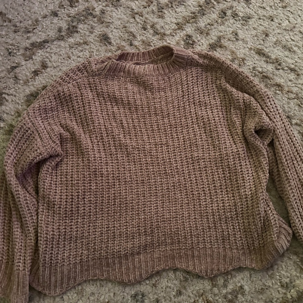 Light pink sweater